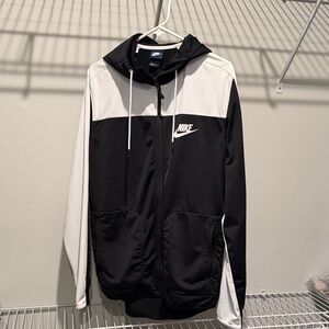 Nike Men's Black and White Zip Up Hoodie